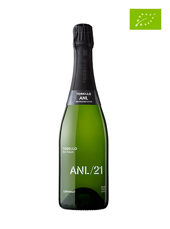 Front view of the Torelló Ancestral Brut Nature 2021 corpinnat sparkling wine bottle. 