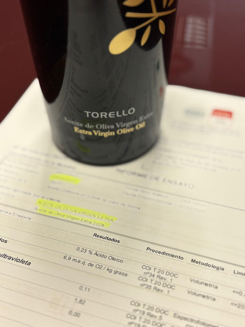 Torelló olive oil certified as extra virgin olive oil