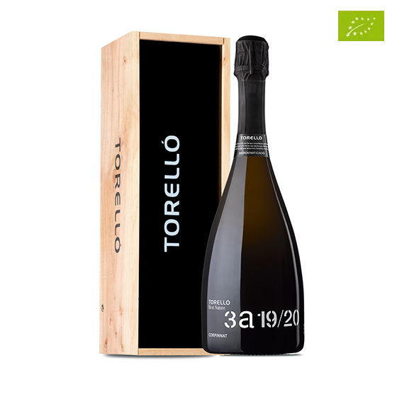 Torelló 3 anyades Brut Nature Magnum amb caixa de fusta