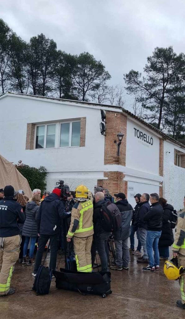 Rueda de prensa de los bomberos de la Generalidad de Cataluña en Torelló